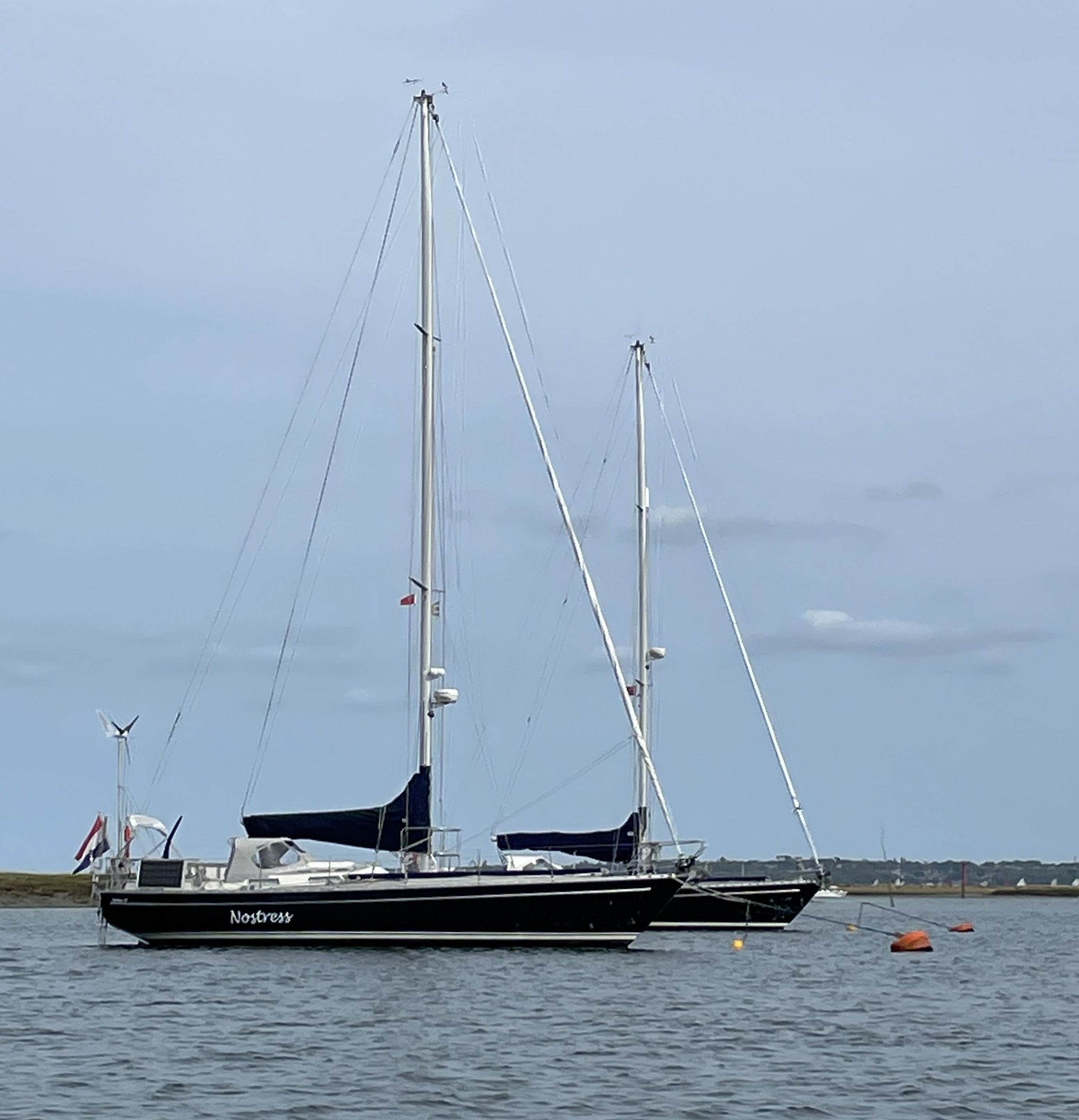 foto-9-Twee-Breehons-aan-de-Mooring-bij-Beaulieu-River-Solent