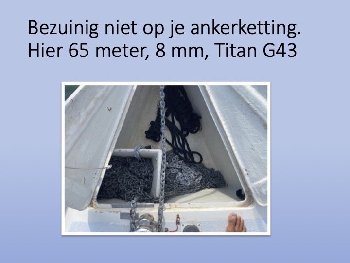 Bezuinig-niet-op-je-ankerketting.-Hier-65-meter-8-mm-Titan-G43